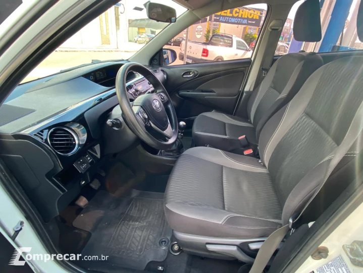 ETIOS 1.5 XS 16V