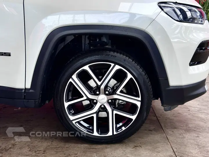 COMPASS 1.3 T270 TURBO FLEX LIMITED AT6