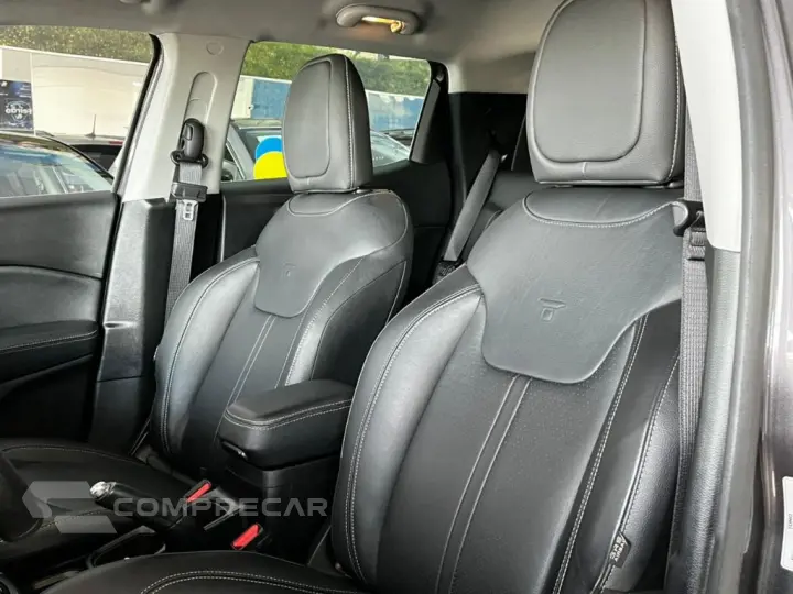 Toro Volcano 2.0 16V 4x4 TB Diesel Aut.