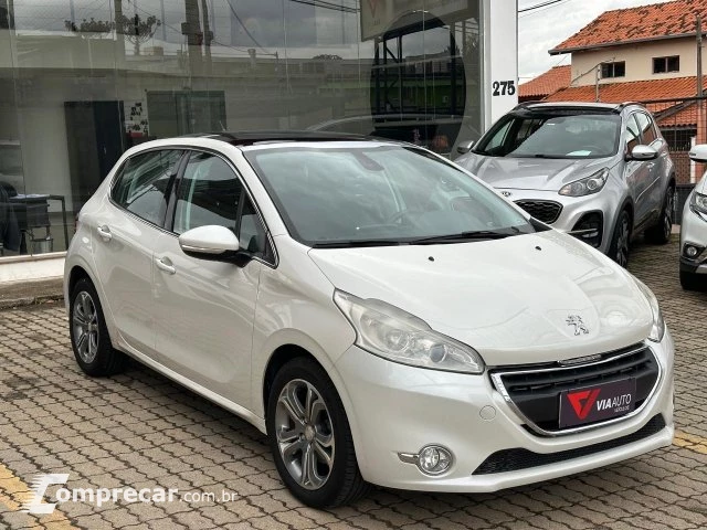 208 - 1.6 GRIFFE 16V 4P MANUAL
