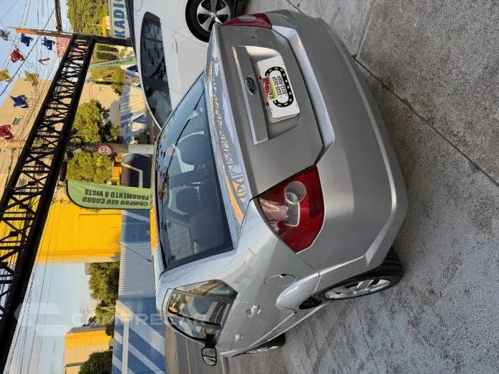 FIESTA 1.6 MPI SEDAN 8V FLEX 4P MANUAL