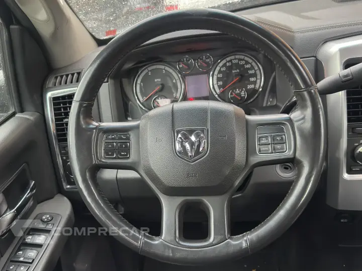 2500 6.7 LARAMIE 4X4 CD I6 TURBO DIESEL 4P AUTOMÁTICO