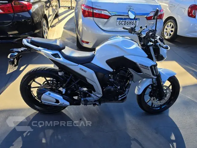 FAZER 250 FZ 25 - Street
