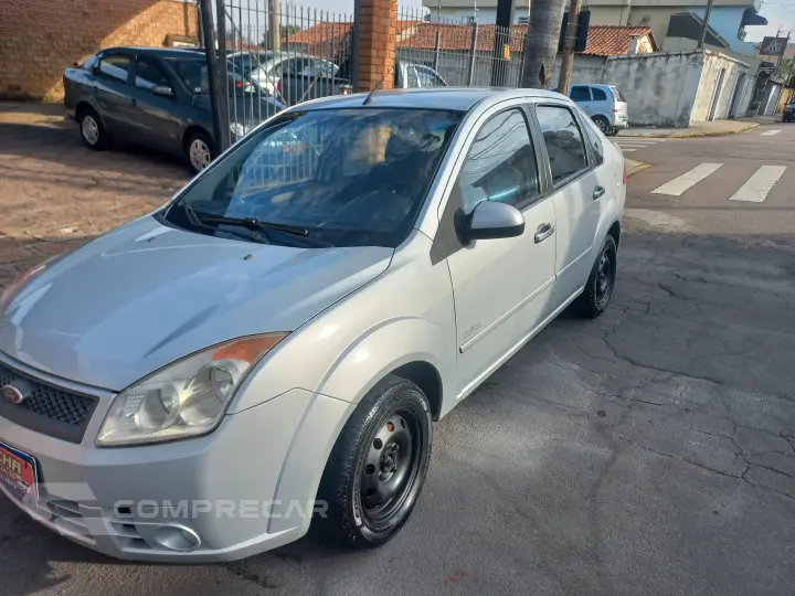FIESTA 1.6 MPI Sedan 8V