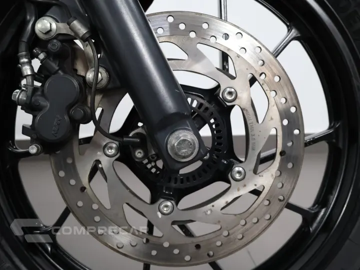 YAMAHA FZ25 FAZER ABS