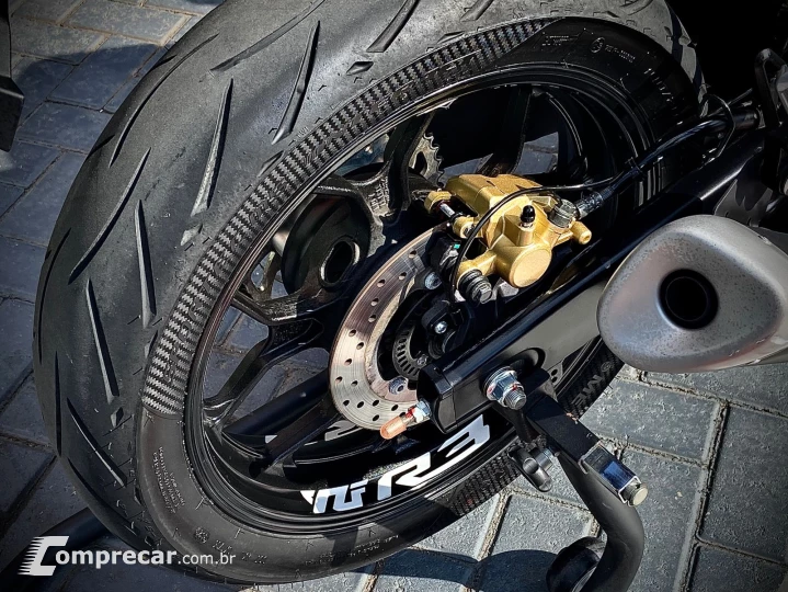 YZF R3 ABS MONSTER