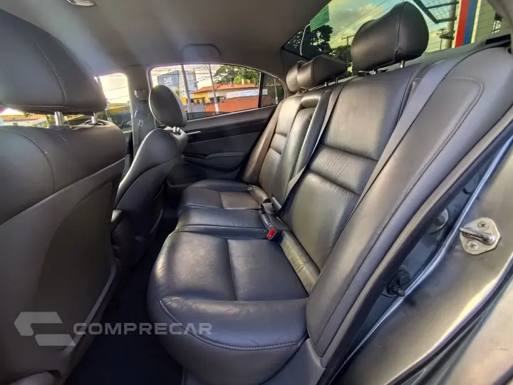 CIVIC 1.8 LXS 16V FLEX 4P AUTOMÁTICO