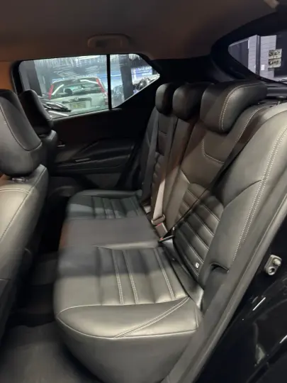 Kicks Advance 1.6 Automático