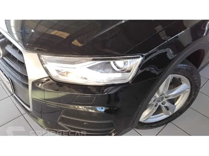 Q3 1.4 TFSI AMBIENTE FLEX 4P S TRONIC