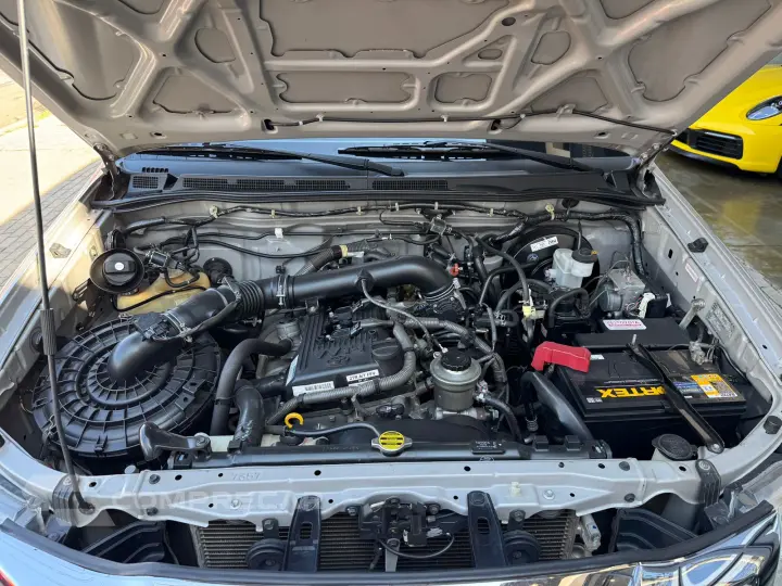 Hilux CD SR 4x2 2.7 16V/2.7 Flex Aut.