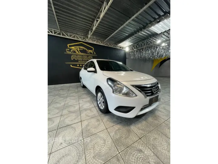 VERSA 1.6 16V FLEX SV 4P XTRONIC