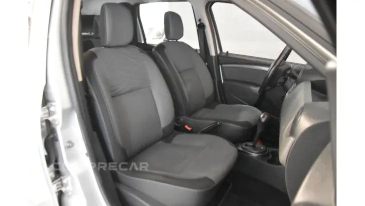 DUSTER - 2.0 DYNAMIQUE 4X2 16V 4P AUTOMÁTICO