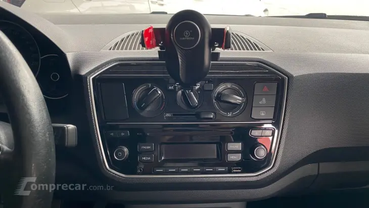 VOLKSWAGEN UP 1.0 TSI MOVE UP 12V