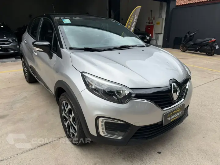 Captur 1.6 16V Sce Flex Life X-Tronic