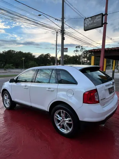 EDGE 3.5 Limited AWD V6 24V