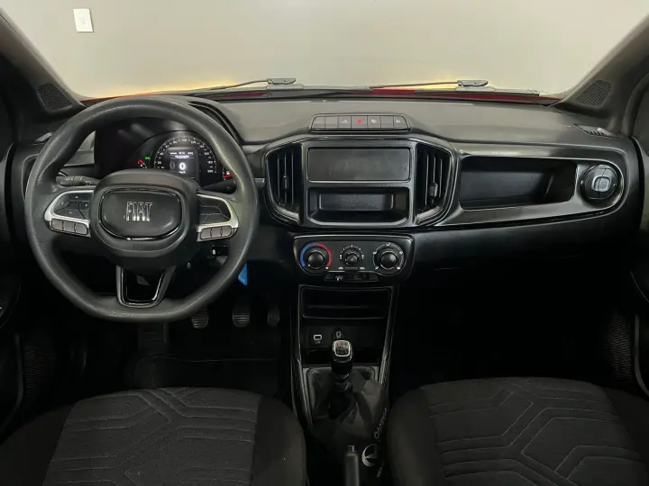 Strada Freedom 1.3 Flex 8V CD