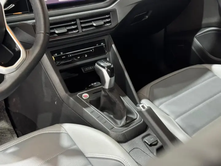 NIVUS 1.0 200 TSI TOTAL FLEX HIGHLINE AUTOMÁTICO