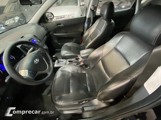 I30 - 2.0 MPFI GLS 16V 4P AUTOMÁTICO