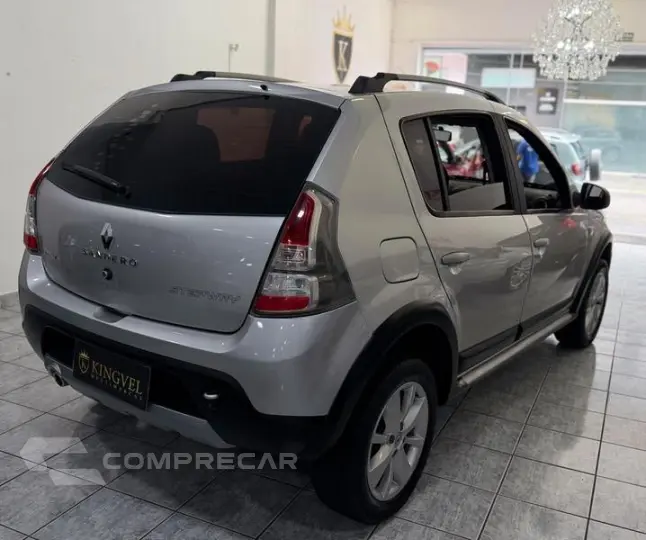 SANDERO STEPWAY