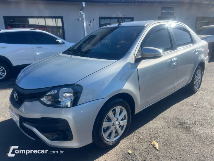 Etios Sedan 1.5 16V 4P FLEX X PLUS AUTOMÁTICO