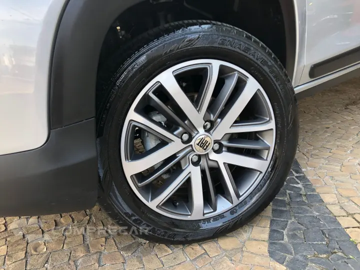 Strada 1.3 Firefly Flex Volcano Cd Manual