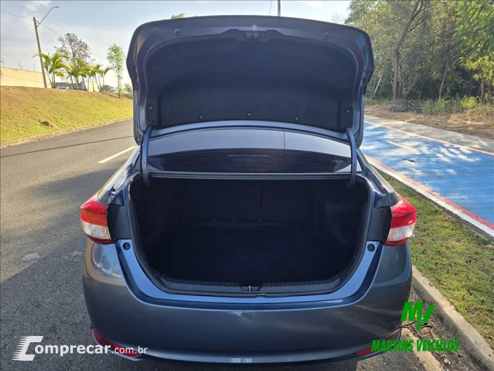 YARIS 1.5 16V FLEX SEDAN XL LIVE MULTIDRIVE