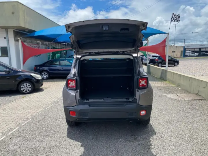 RENEGADE 1.8 16V Sport