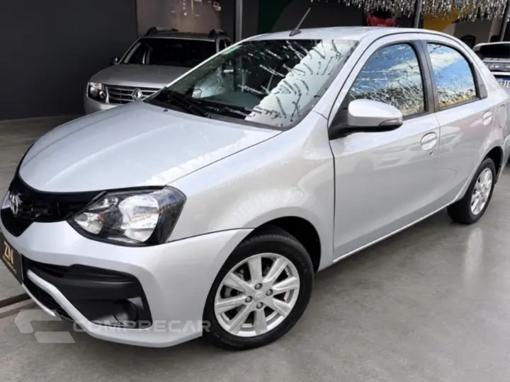 ETIOS 1.5 X PLUS SEDAN 16V FLEX 4P MANUAL