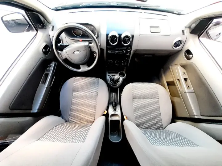 EcoSport XLS 1.6/ 1.6 Flex 8V 5p