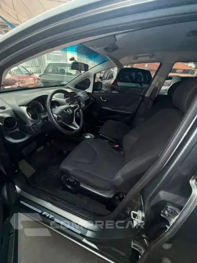 FIT 1.4 LX 16V