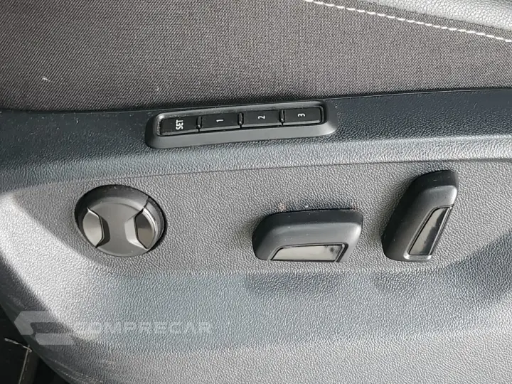 TIGUAN 2.0 300 TSI GASOLINA ALLSPACE R-LINE AUTOMÁTICO