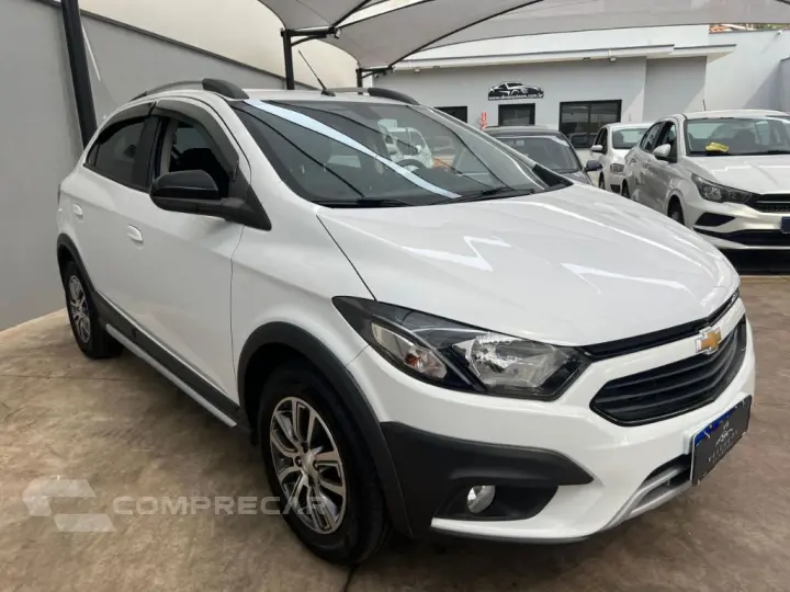 ONIX HATCH ACTIV 1.4 8V Flex 5P Aut.