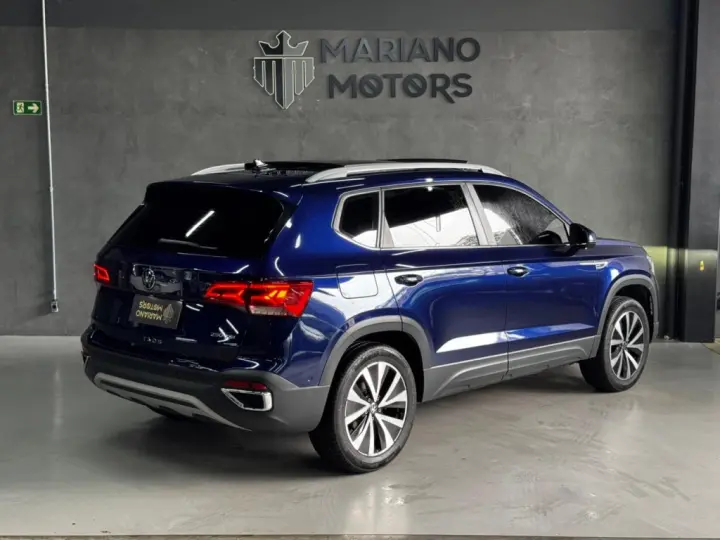 TAOS 1.4 250 TSI TOTAL FLEX HIGHLINE AUTOMÁTICO