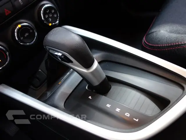 ONIX - 1.0 TURBO PLUS LTZ AUTOMÁTICO