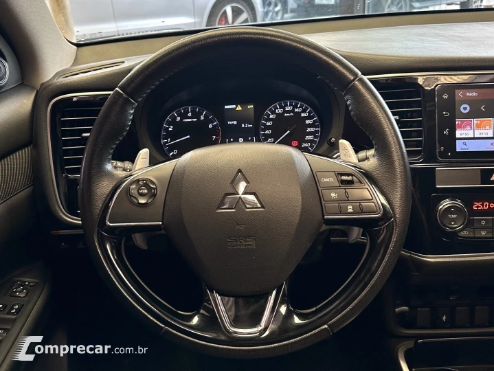 OUTLANDER 3.0 MIVEC V6 GASOLINA HPE-S AWD AUTOMÁTICO
