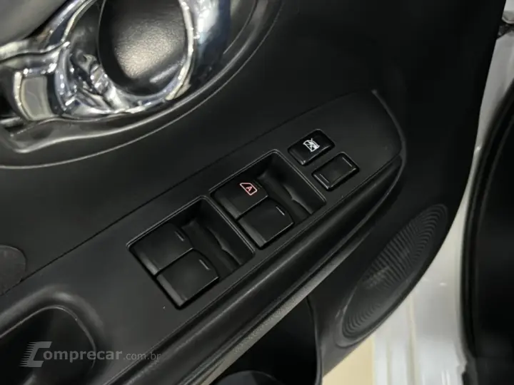 VERSA 1.6 16V FLEX SL 4P MANUAL