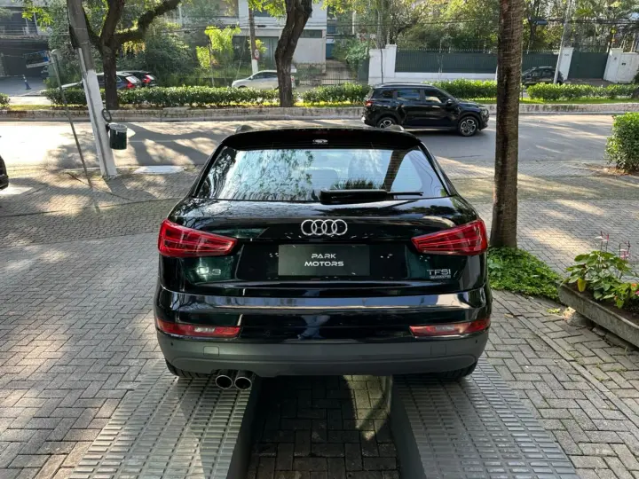 Q3 1.4 TFSI Attraction S Tronic