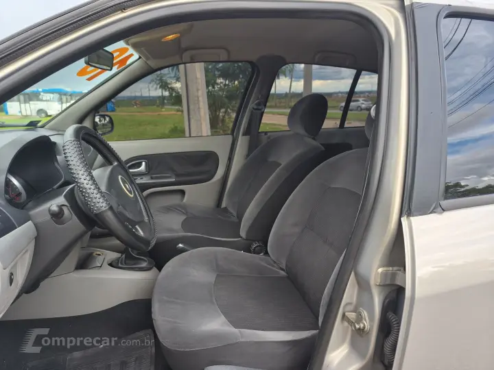 SYMBOL 1.6 EXPRESSION 16V FLEX 4P MANUAL