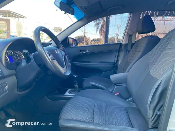 i30 2.0 16V 145cv 5p Mec.