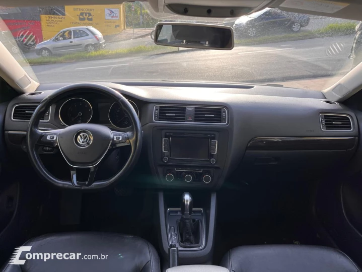 Jetta 2.0 4P CONFORTLINE TIPTRONIC AUTOMÁTICO