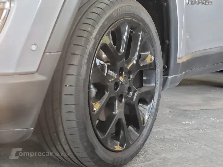 COMPASS LIMITED 2.0 4x2 Flex 16V Aut.