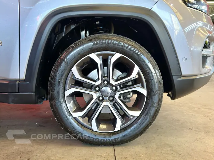 COMMANDER 2.0 TD380 TURBO DIESEL LIMITED AT9