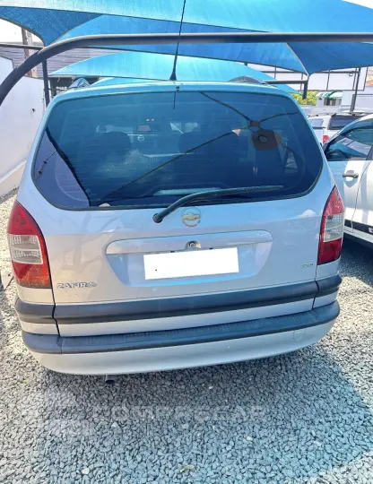 Zafira 2.0 4P FLEX ELEGANCE AUTOMÁTICO