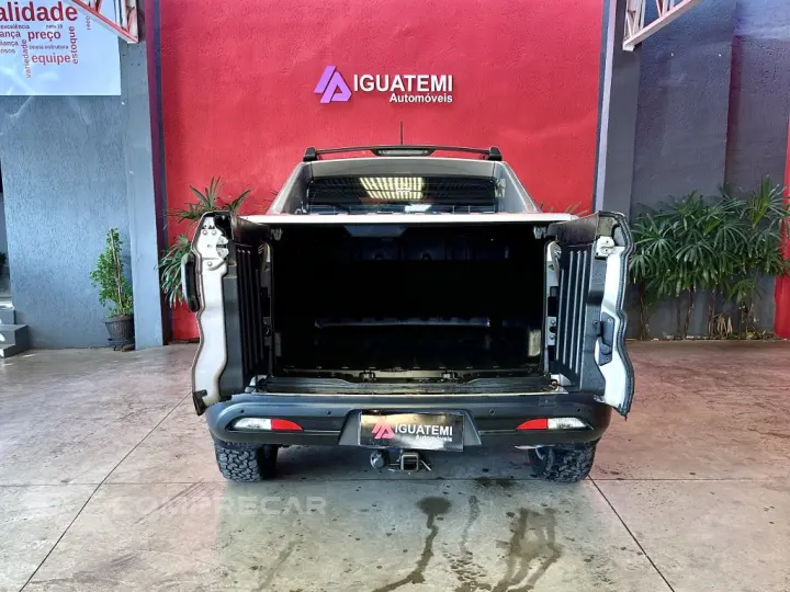 TORO 2.0 16V TURBO DIESEL ULTRA 4WD AT9