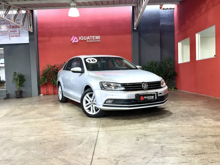 JETTA 2.0 TSI HIGHLINE 211CV GASOLINA 4P TIPTRONIC