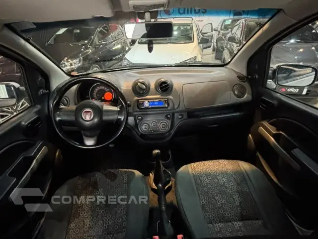 UNO - 1.0 VIVACE 8V 4P MANUAL