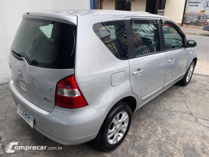 LIVINA 1.8 S 16V