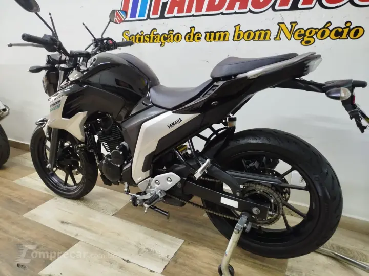 Fazer FZ25