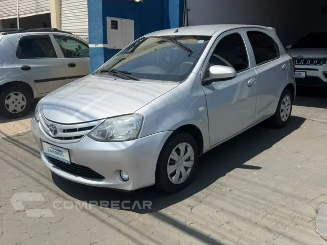 ETIOS HATCH - 1.3 X 16V 4P MANUAL