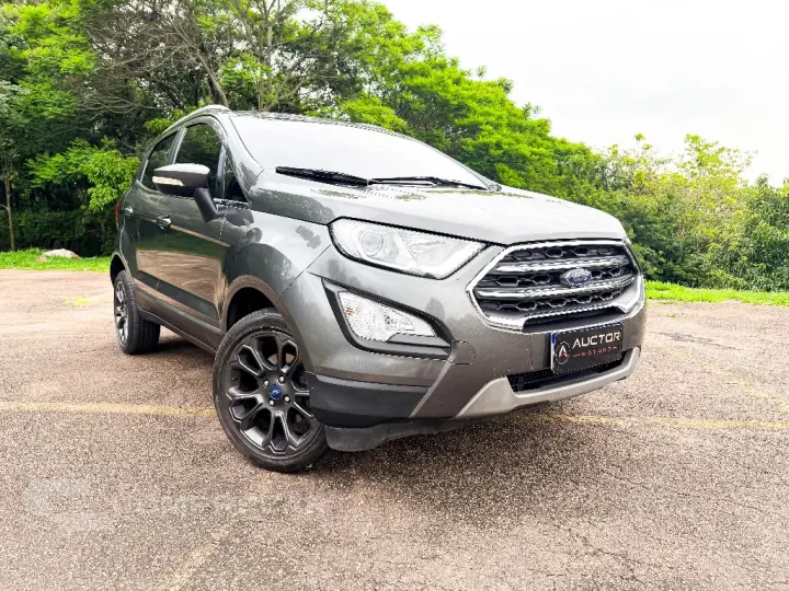 EcoSport TITANIUM 1.5 12V Flex 5p Aut.